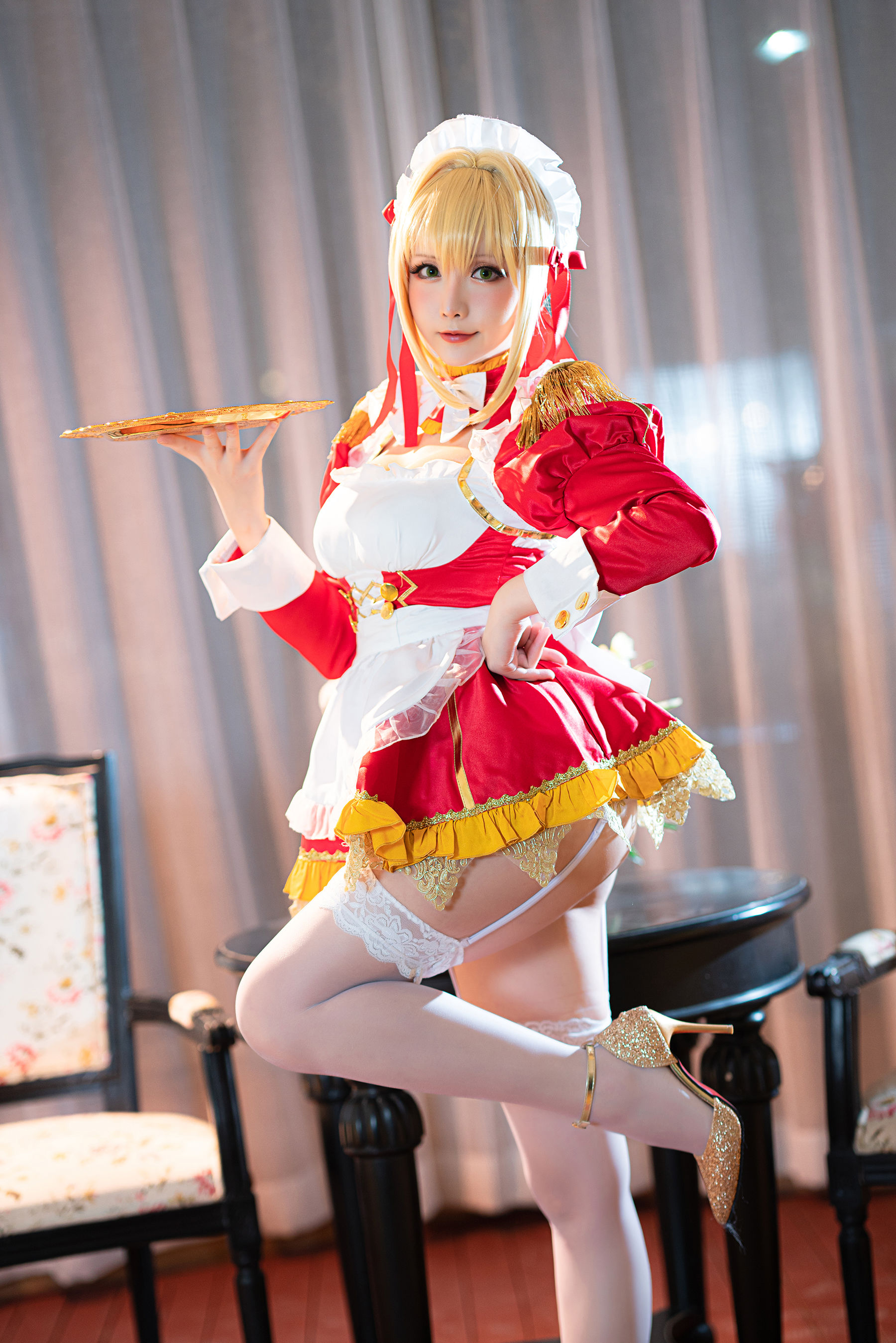 Coser小姐姐星之迟迟 – 御主人様《尼禄女仆》 Cosplay-第1张