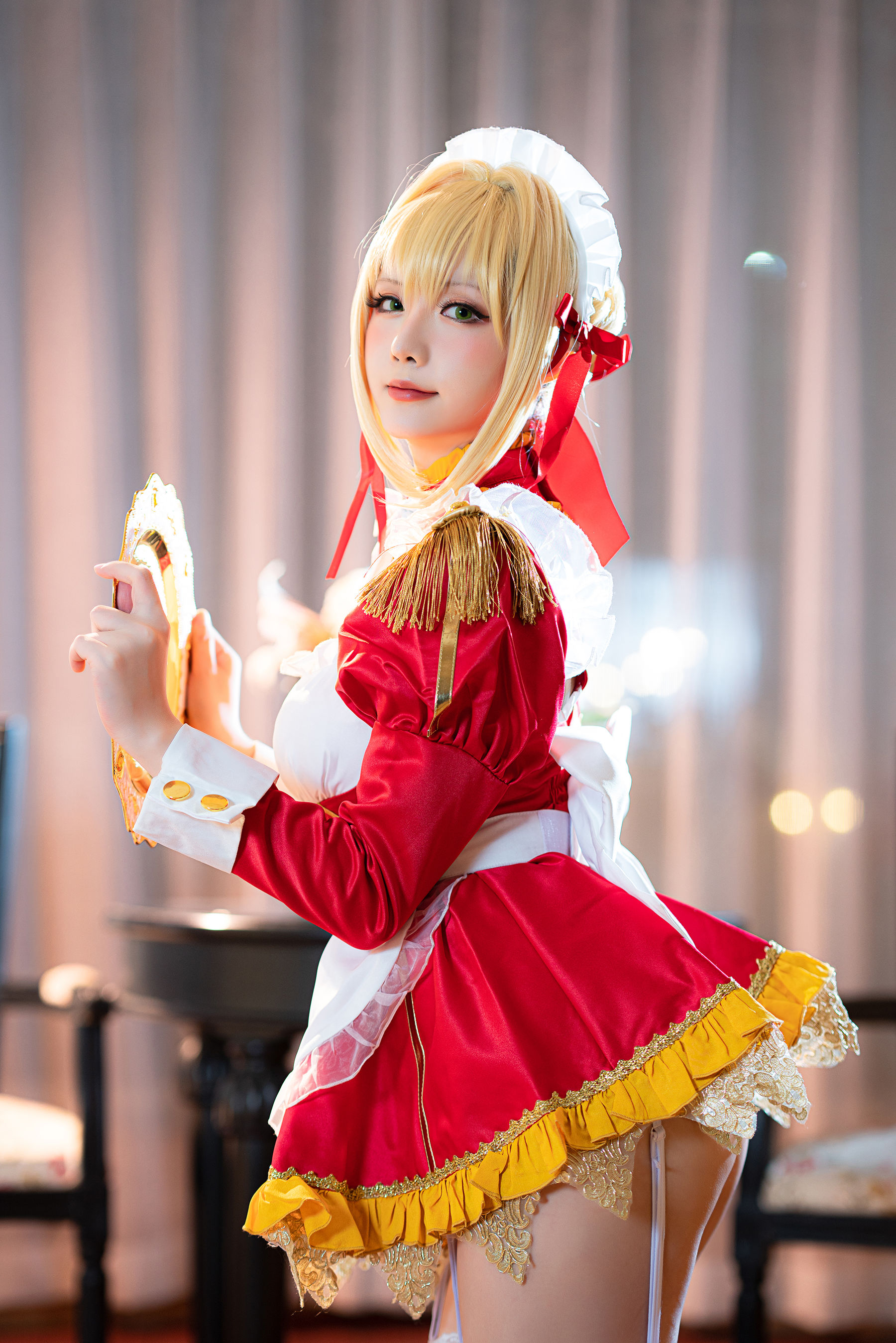 Coser小姐姐星之迟迟 – 御主人様《尼禄女仆》 Cosplay-第2张