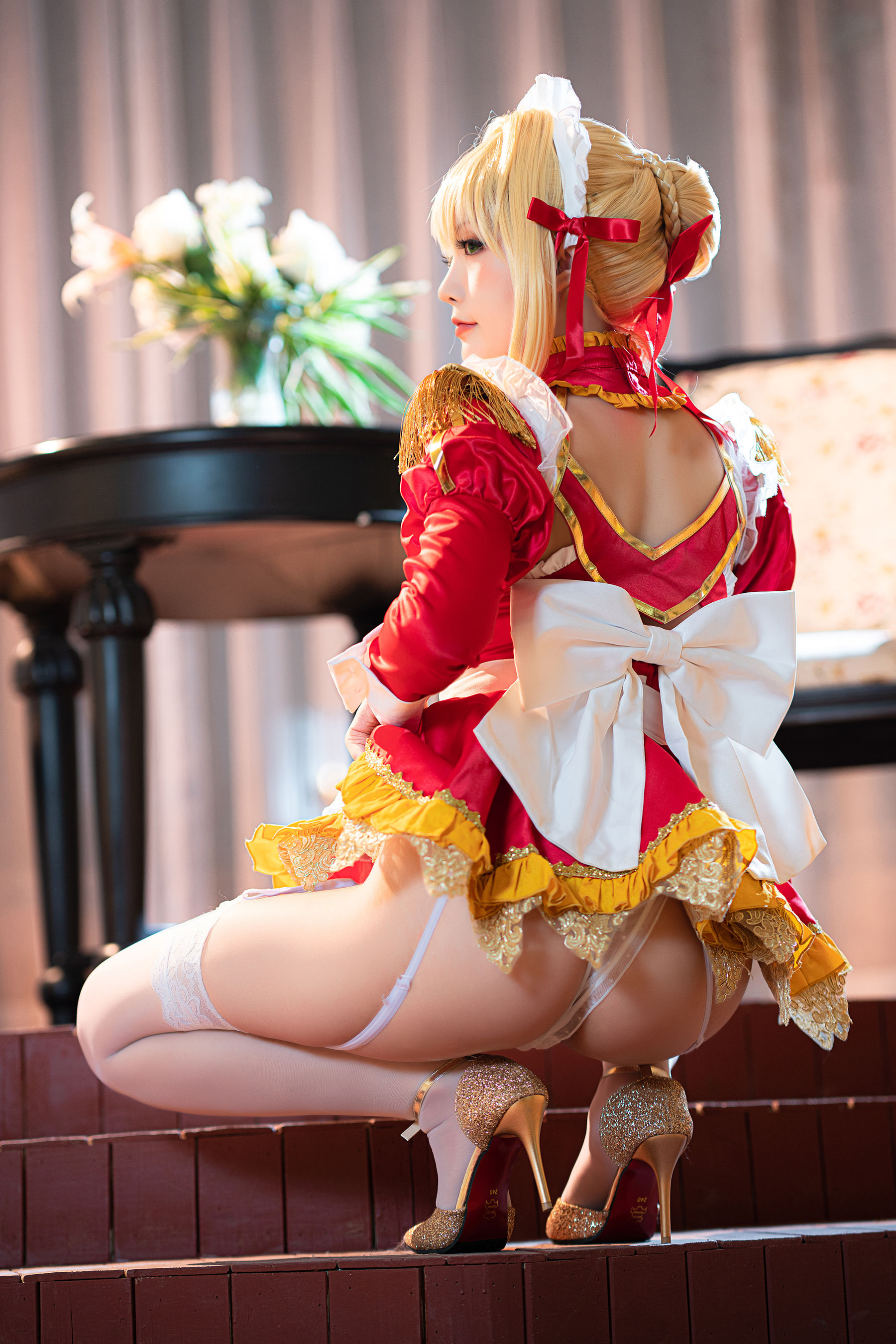 Coser小姐姐星之迟迟 – 御主人様《尼禄女仆》 Cosplay-第6张