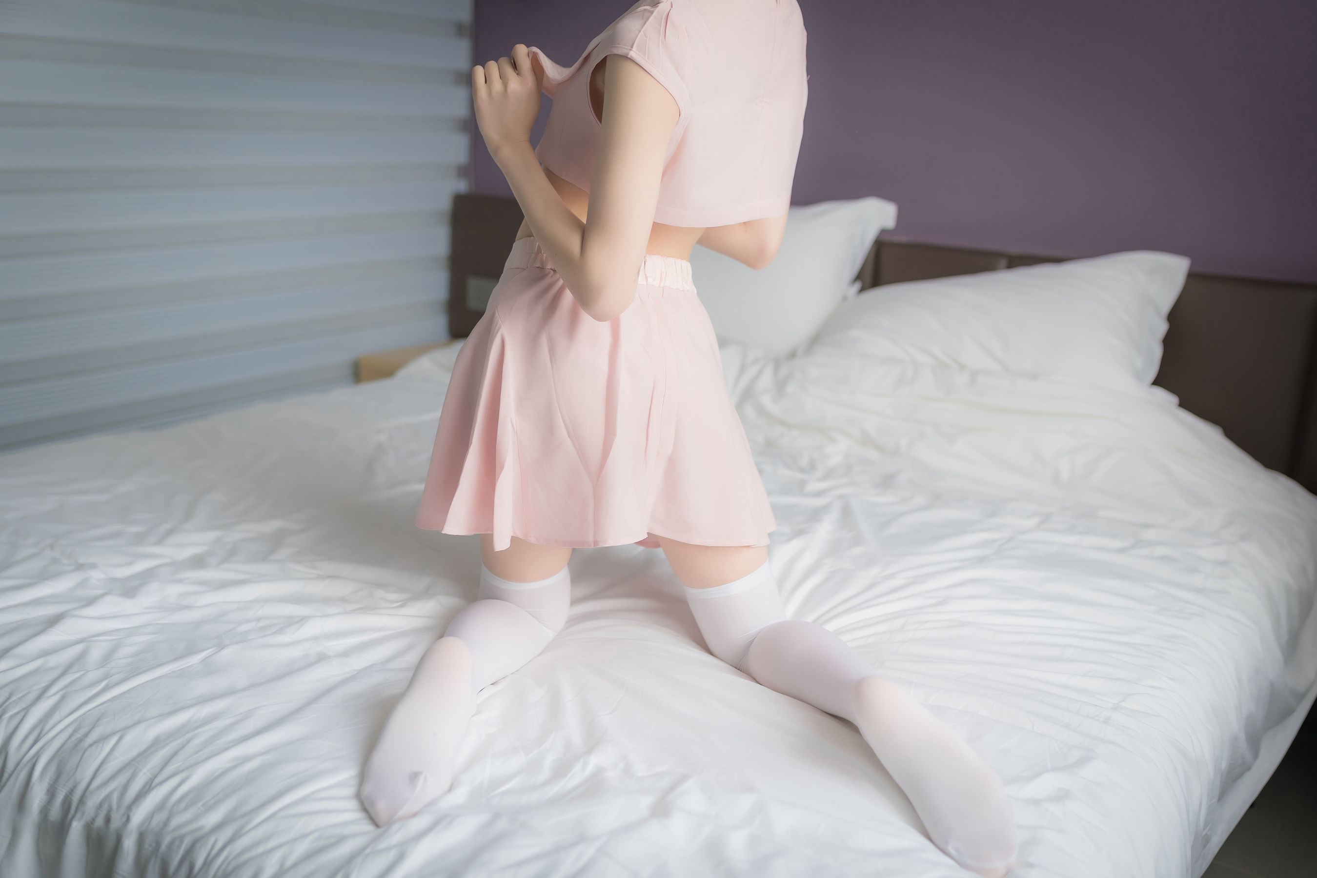 动漫博主Kitaro_绮太郎 – 粉色团子 Cosplay-第1张