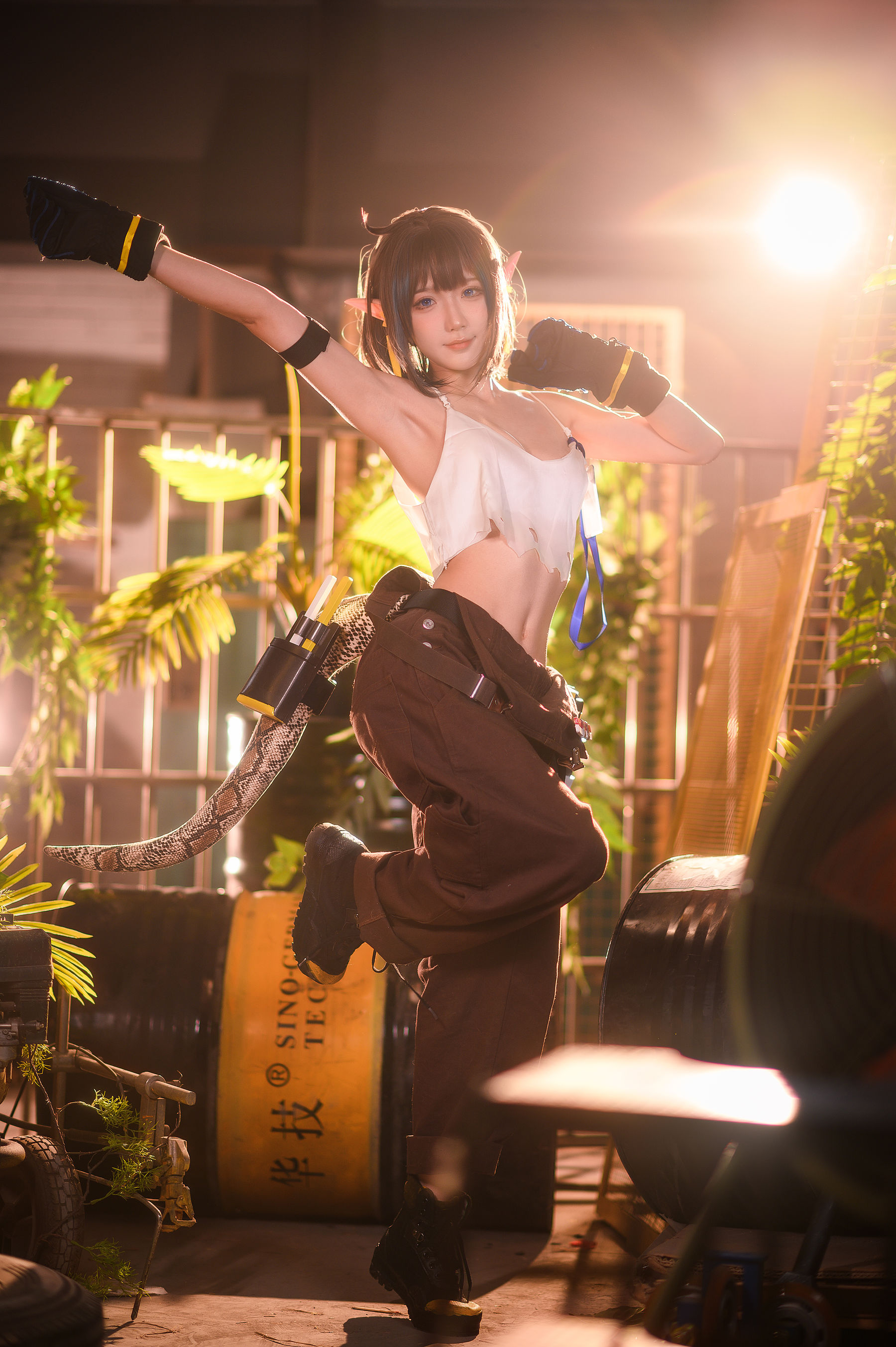 动漫博主阿包也是兔娘 – 明日方舟 森蚺 Cosplay-第8张